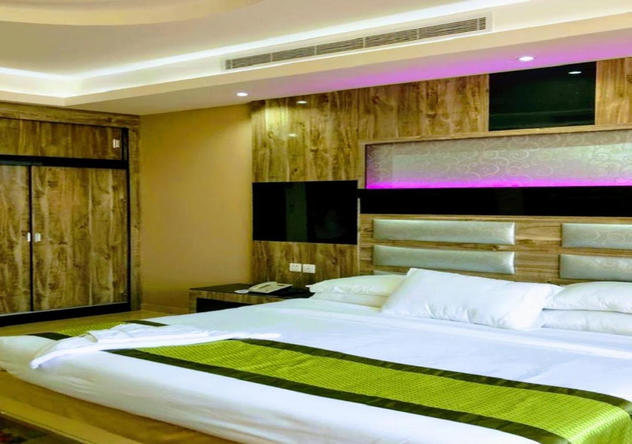 Al- Reef Hotel Jeddah Exterior photo